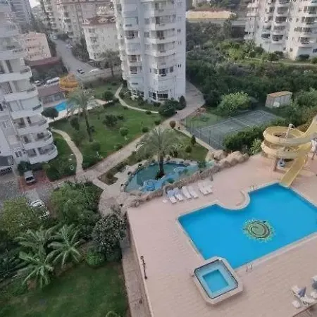 Orange-banana Garden Apartment Alanya